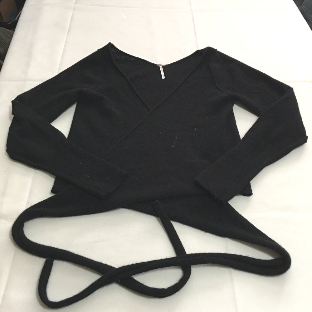 Free People Wrap Cardigan Large Black Cashmere Crop Top Sweater